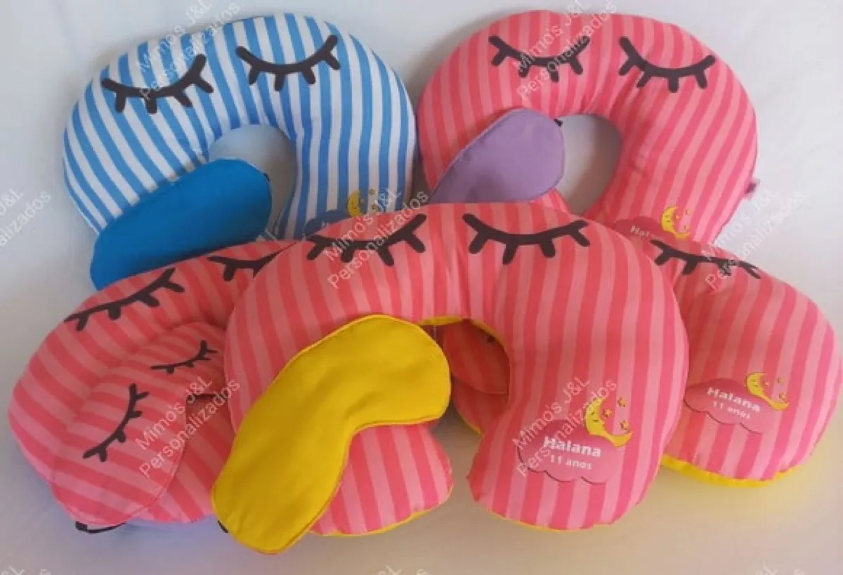 Kit Almofada de Pescoço com Tapa Olho Personalizados - foto 3